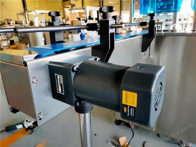 濟南罐裝奶粉封罐機 廣州利華包裝設備企業的專業解決方案